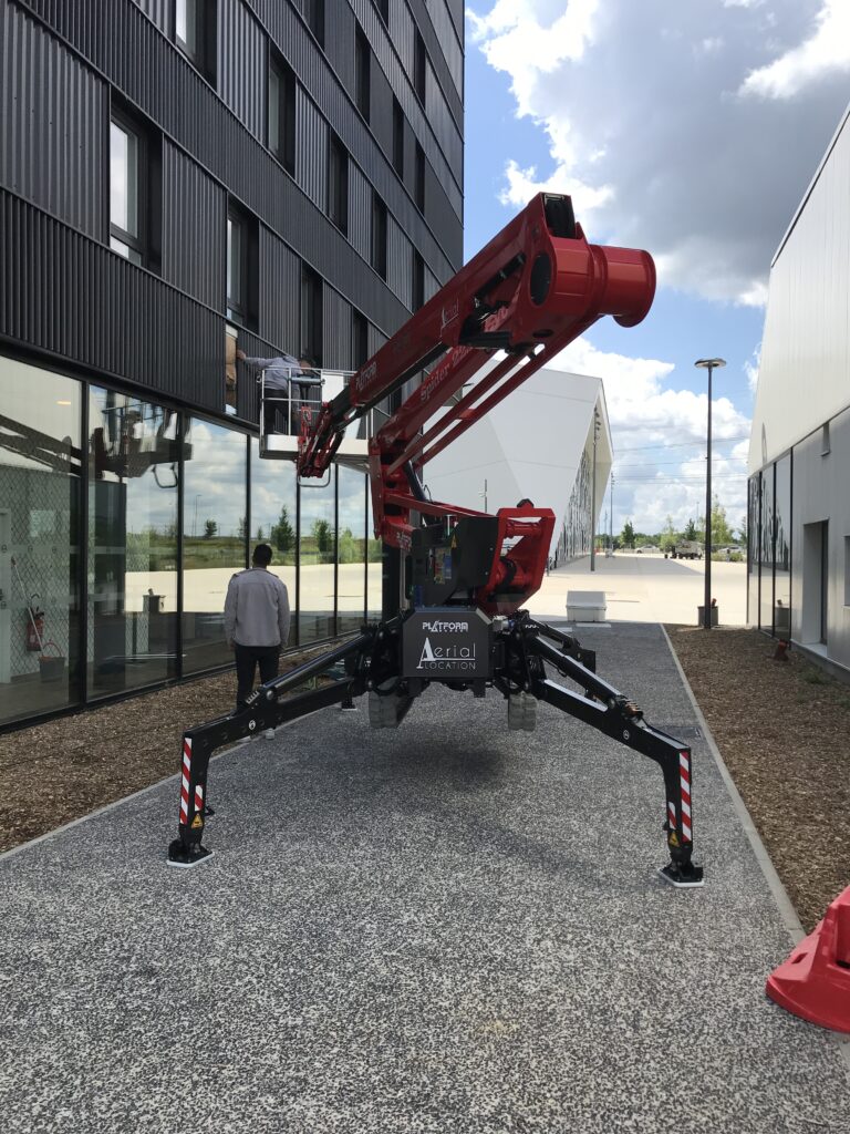 location nacelle araignée 15 mètres Platform Basket