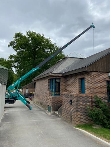 Location de grue araignée 75